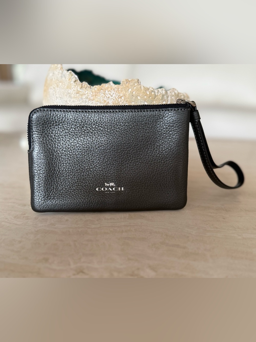 Coach Black Star Wristlet Pouch Wrap Zipper - Picture 2 of 6